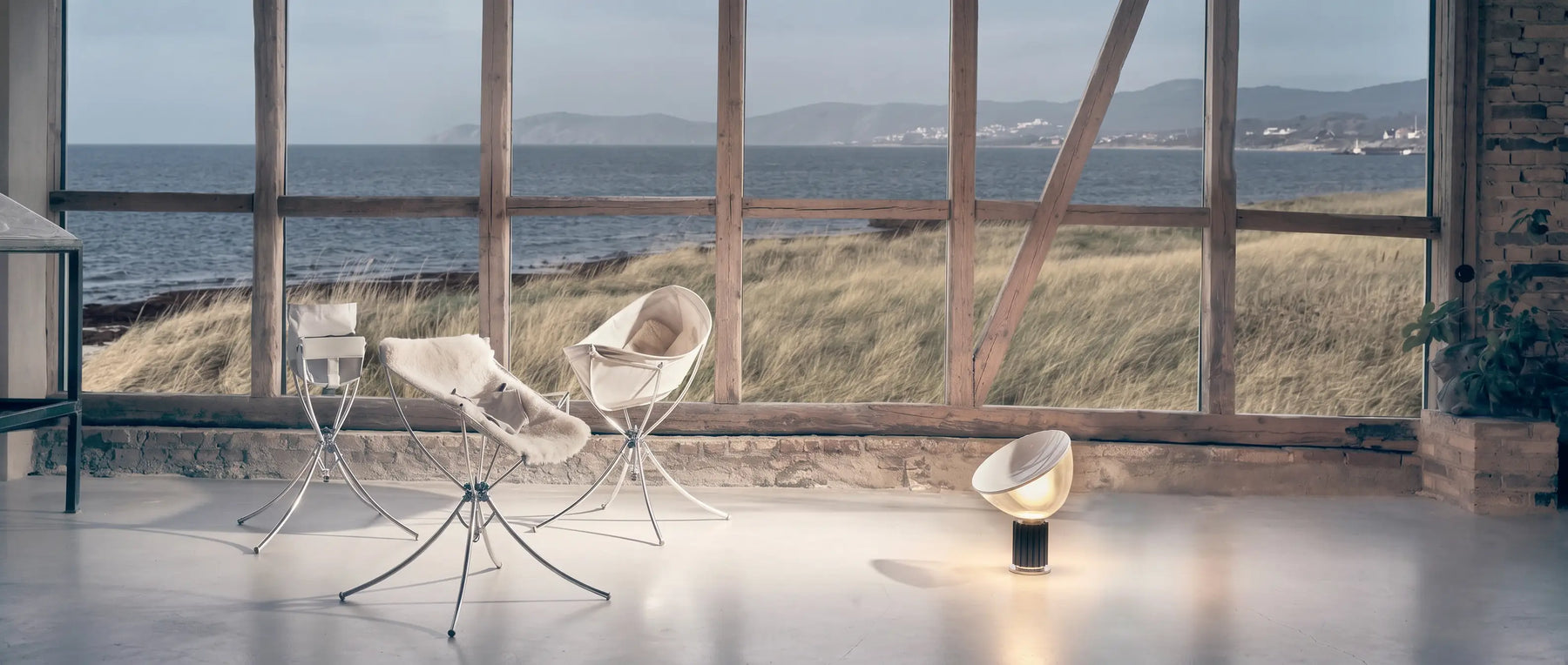Family using Vaggaro in a calm Scandinavian home